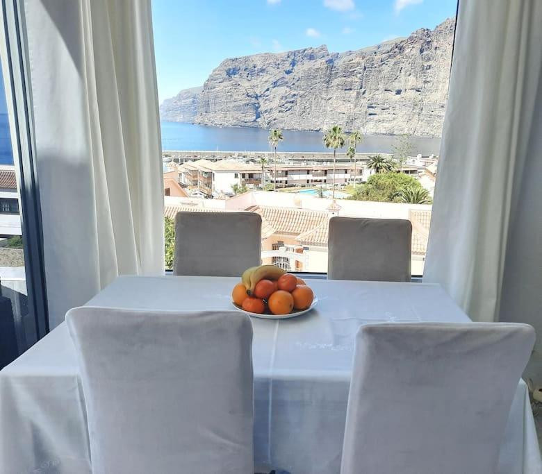Amazing View Los Gigantes & La Gomera Acantilado de los Gigantes Exterior foto