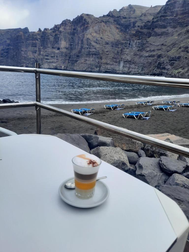 Amazing View Los Gigantes & La Gomera Acantilado de los Gigantes Exterior foto