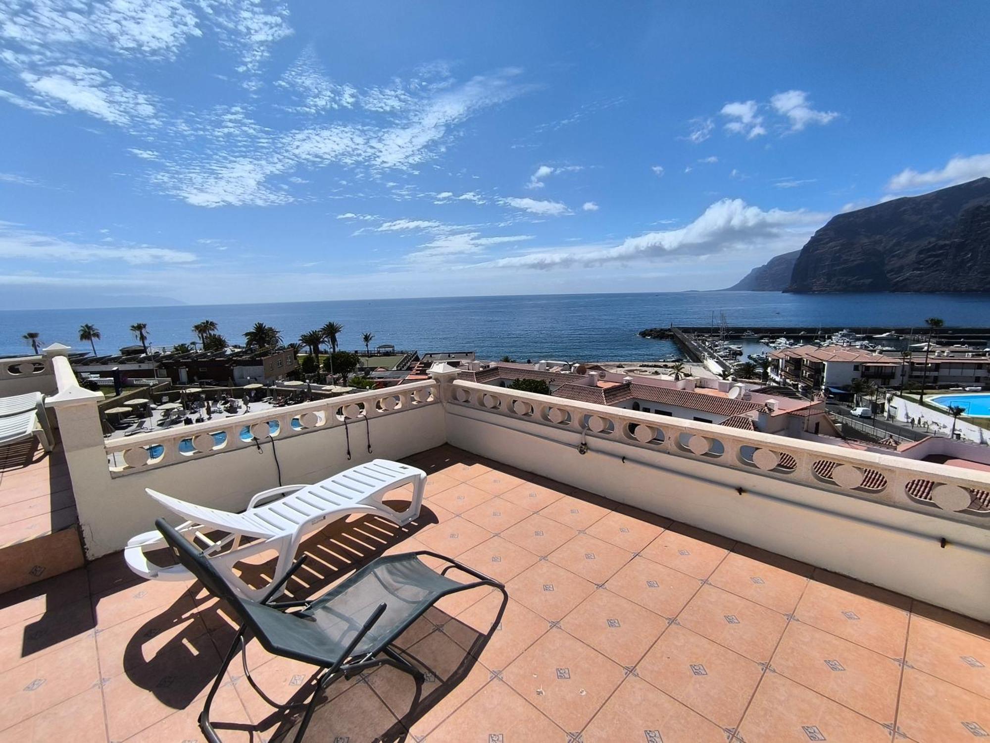 Amazing View Los Gigantes & La Gomera Acantilado de los Gigantes Exterior foto